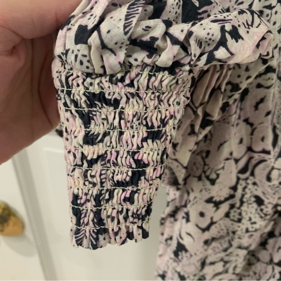 By Anthropologie Button Up Peasant Blouse XSmall Black Floral Puff Sleeve V-Neck - Picture 4 of 12